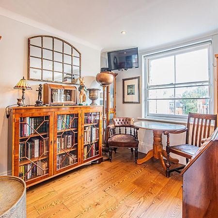 Stylish 1-Bed Flat In Soho - Prime Central London Londres Exterior foto