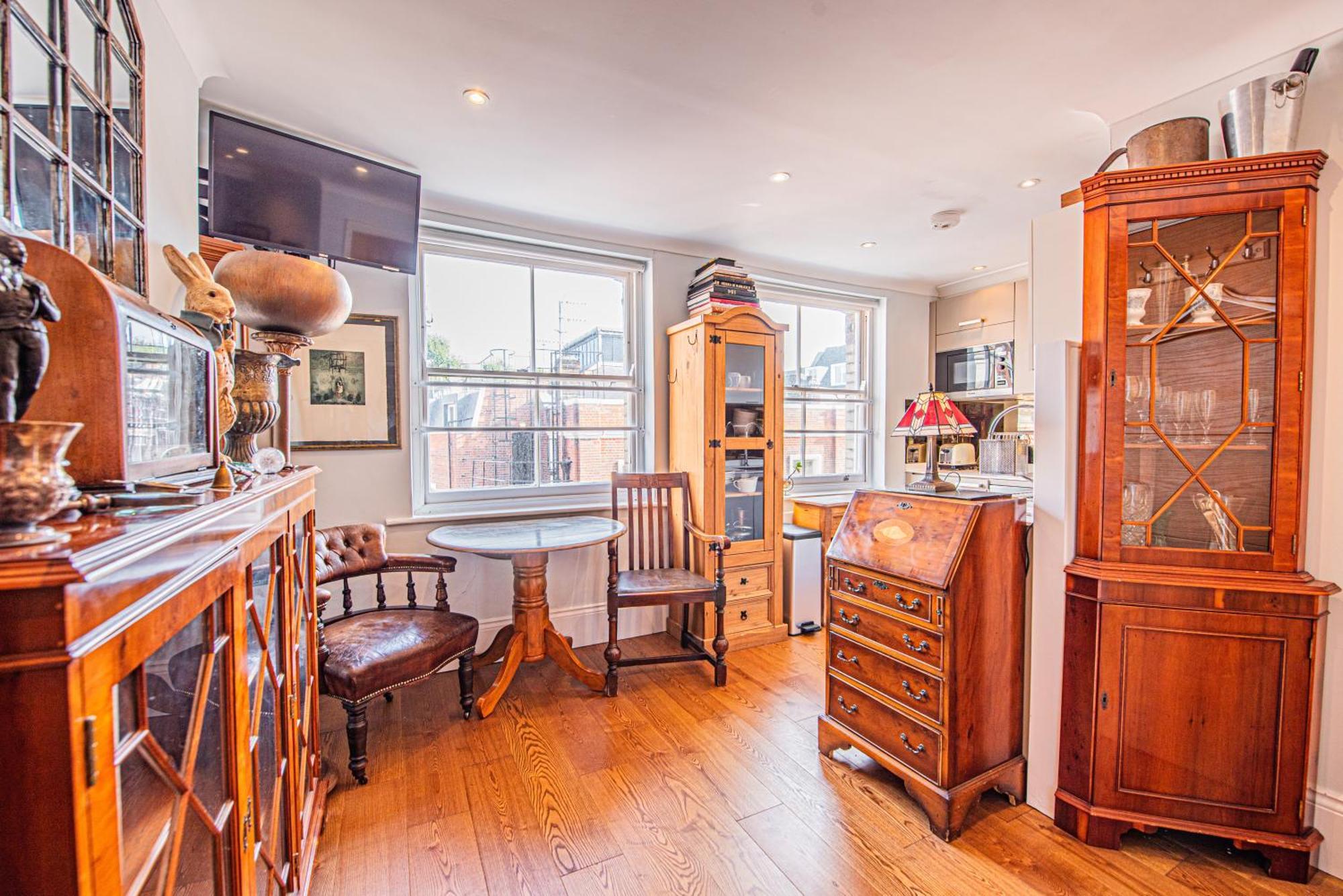 Stylish 1-Bed Flat In Soho - Prime Central London Londres Exterior foto