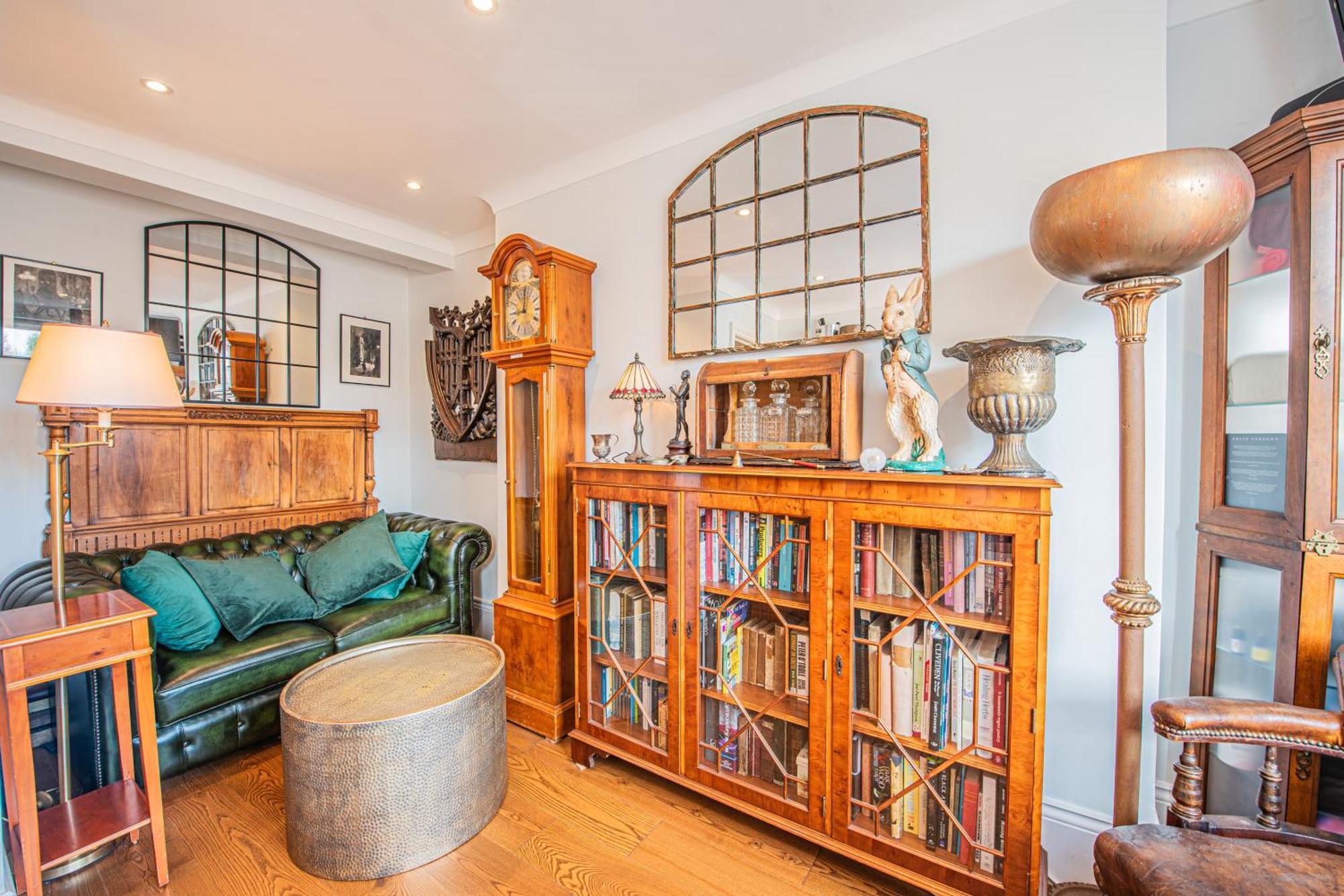 Stylish 1-Bed Flat In Soho - Prime Central London Londres Exterior foto
