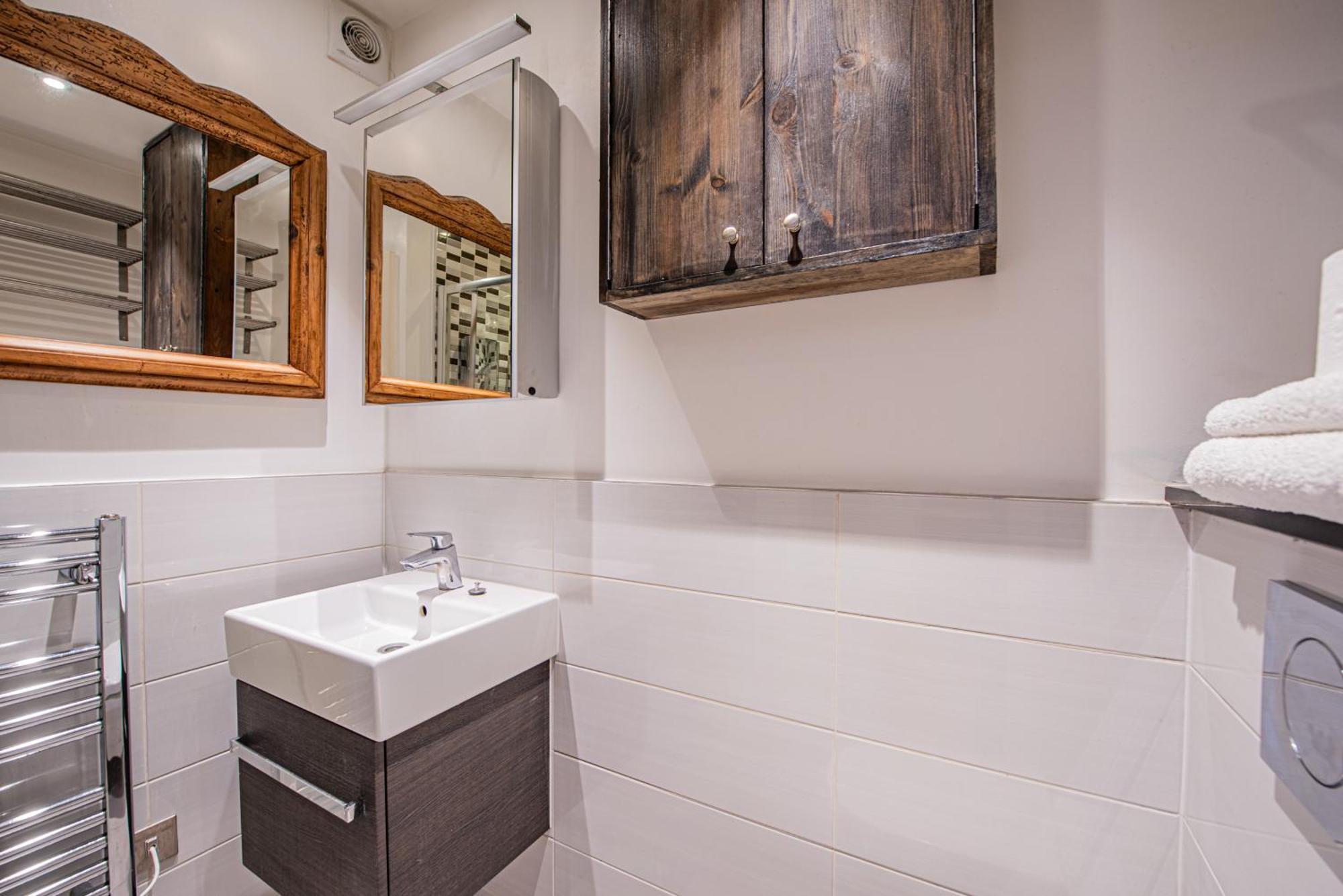 Stylish 1-Bed Flat In Soho - Prime Central London Londres Exterior foto