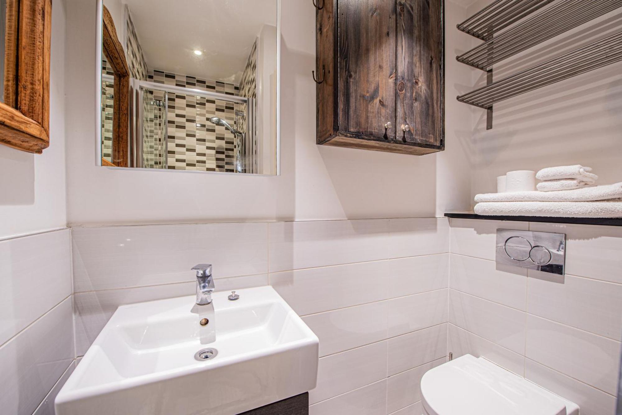 Stylish 1-Bed Flat In Soho - Prime Central London Londres Exterior foto